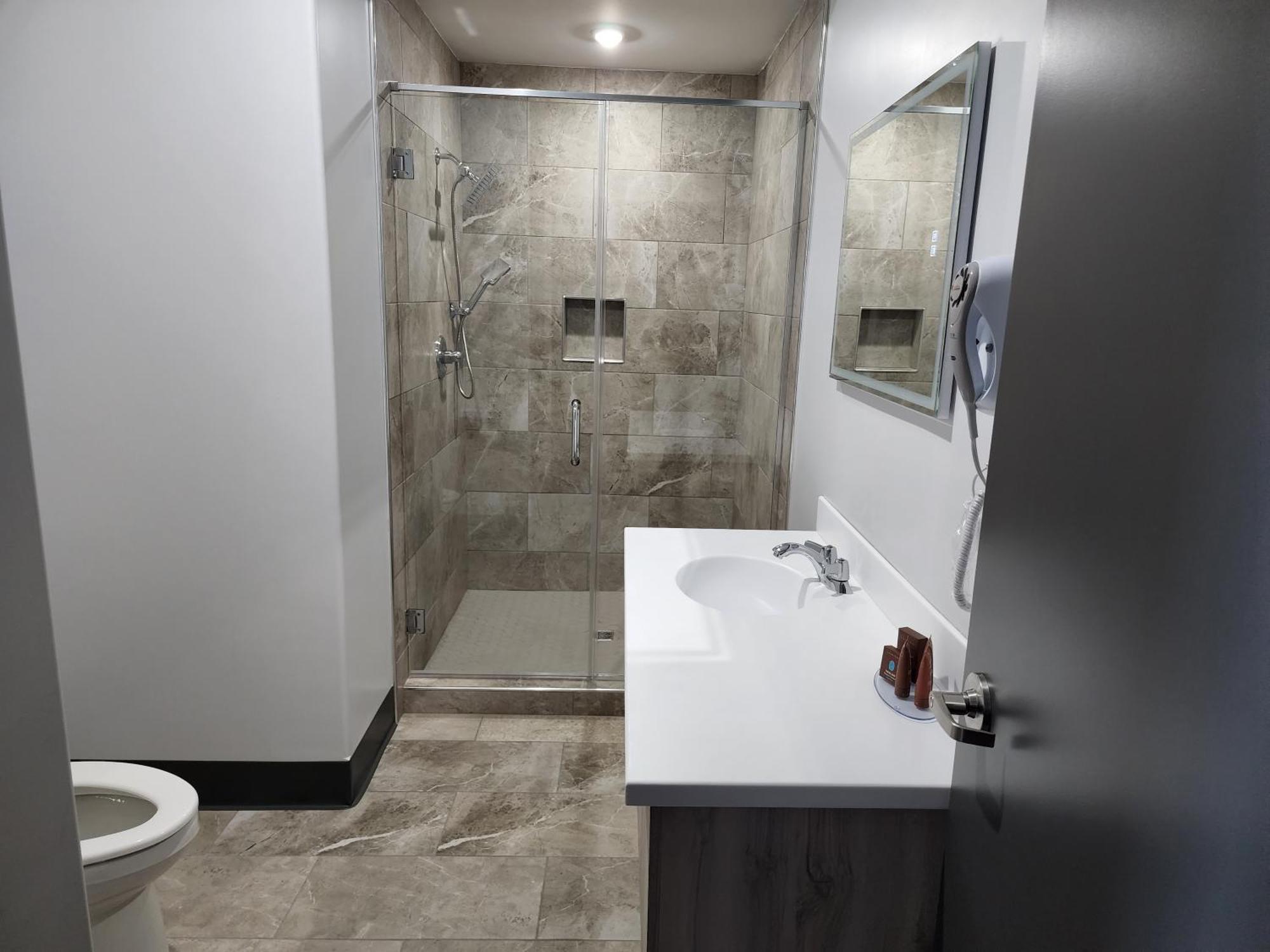 Razoolies Inn Stephenville Habitación foto